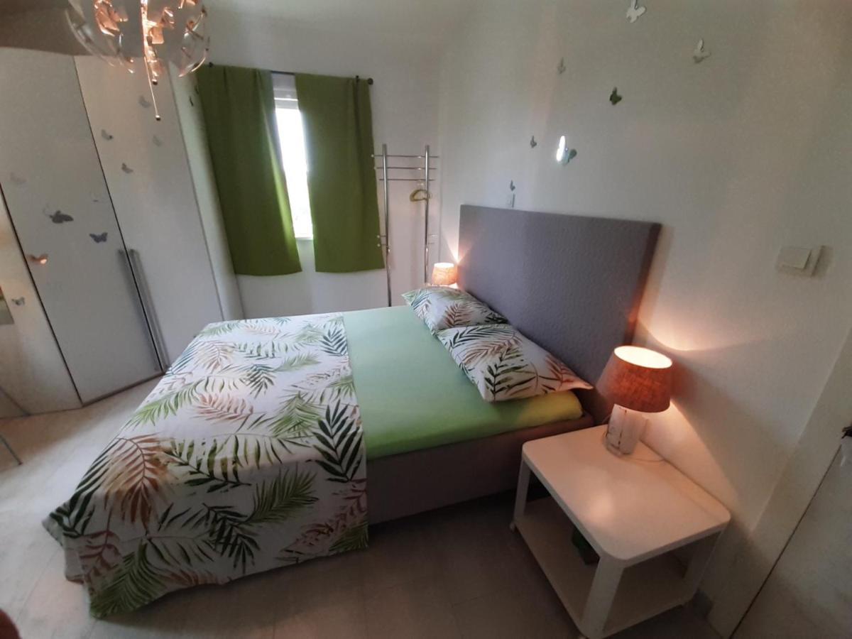 Apartment Mia Раб Экстерьер фото